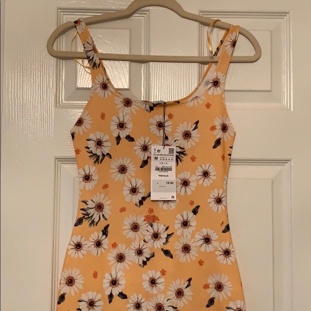 Yellow floral bodycon midi dress